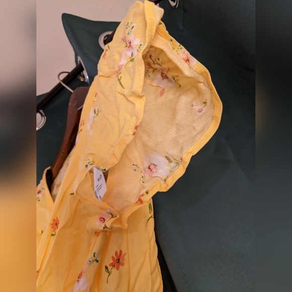 Yellow Forever 21 Tie-Front Top - Picture 9 of 10